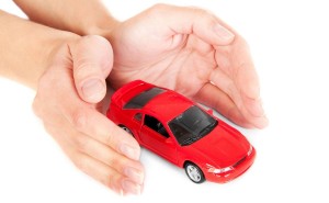 como-aseguro-mi-auto-directamente-en-internet-de-forma-rapida-y-economica