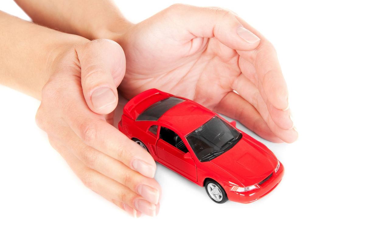 como-aseguro-mi-auto-directamente-en-internet-de-forma-rapida-y-economica