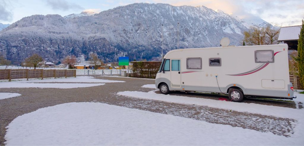 ¿Es posible viajar con caravana en invierno?